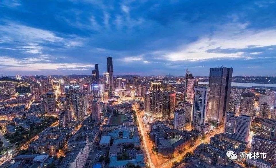 央視報(bào)道：南京上漲、合肥上漲、無(wú)錫上漲！一線城市房?jī)r(jià)漲3.3%，二線漲11.6%，三線漲11%…樓市上漲期又來(lái)了？