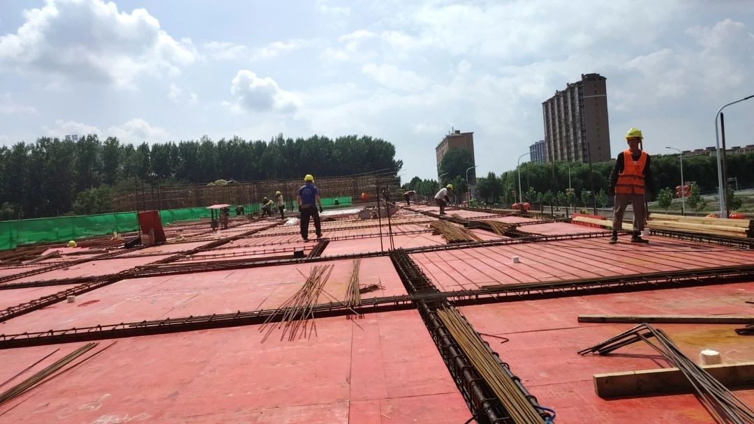 【鼎鑫·幸福滙】七月份工程進(jìn)度播報(bào)——夏意正濃，旺鋪盛景愈近！